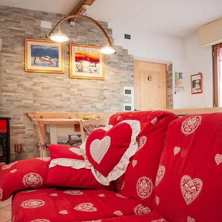 Casa Fiore Cipat 22038 Canale San Bovo Kültér fotó
