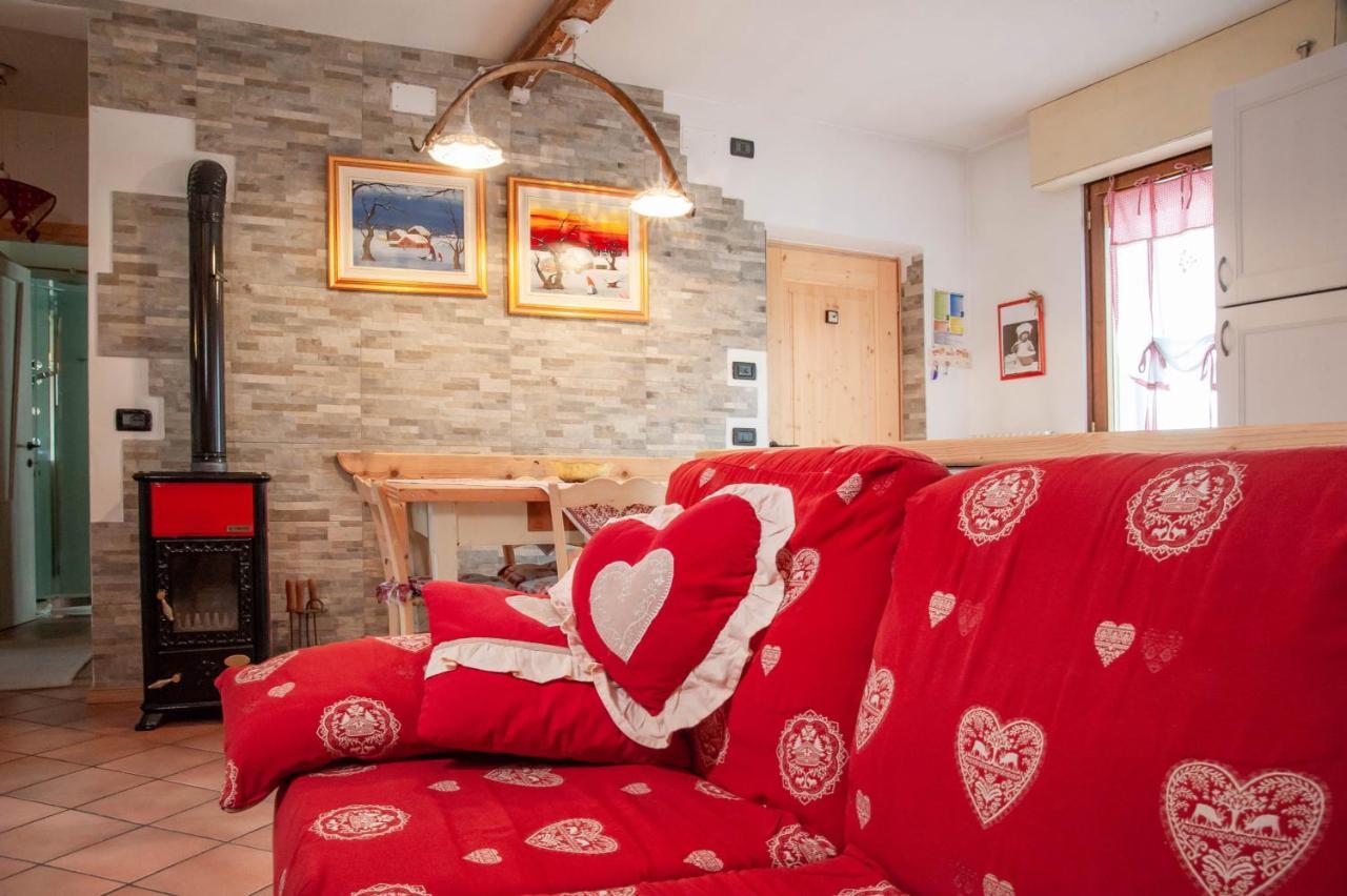 Casa Fiore Cipat 22038 Canale San Bovo Kültér fotó