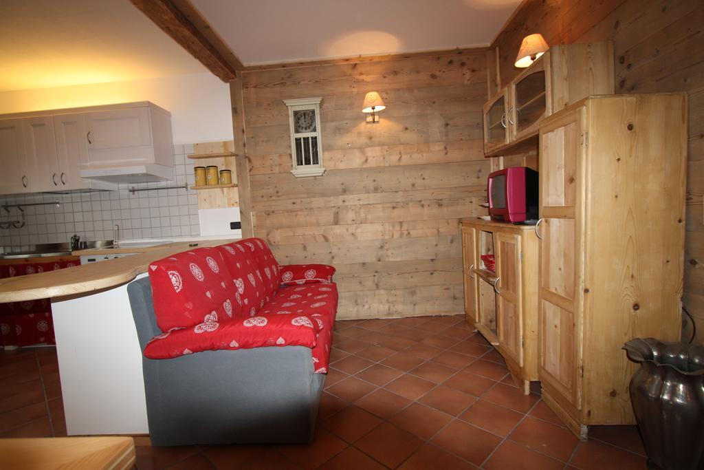 Casa Fiore Cipat 22038 Canale San Bovo Kültér fotó